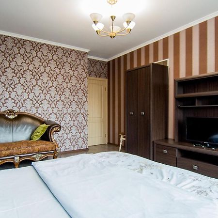 Best Apartments On Deribasovskoy أوديسا المظهر الخارجي الصورة